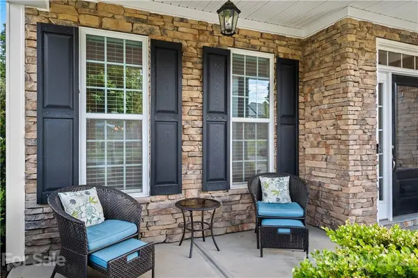 11030 River Oaks DR NW, Concord, NC 28027