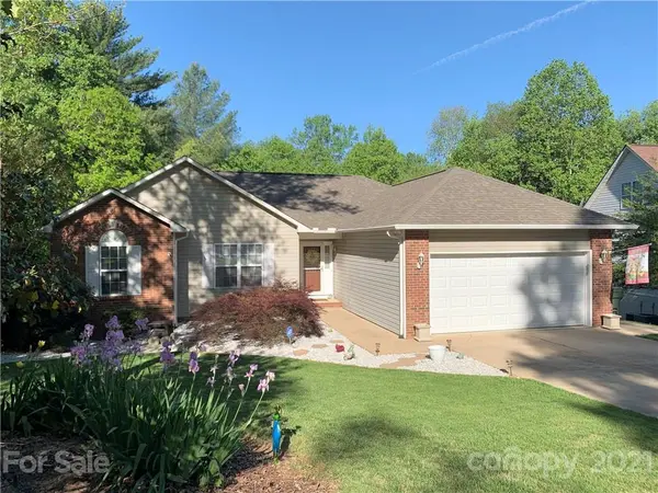 2332 25th Avenue CT NE, Hickory, NC 28601