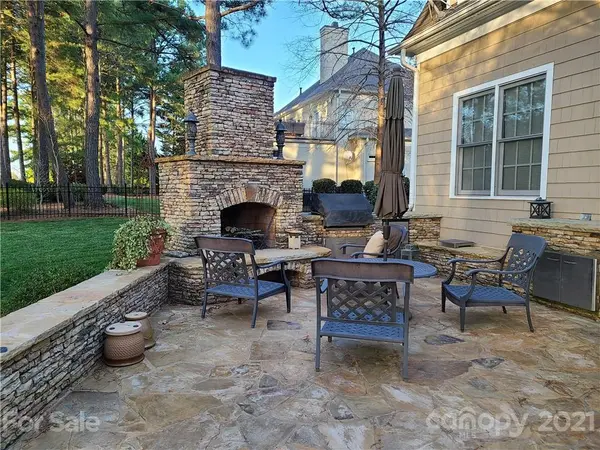 119 Mayfair RD, Mooresville, NC 28117