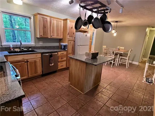 602 Praley ST NW, Valdese, NC 28690