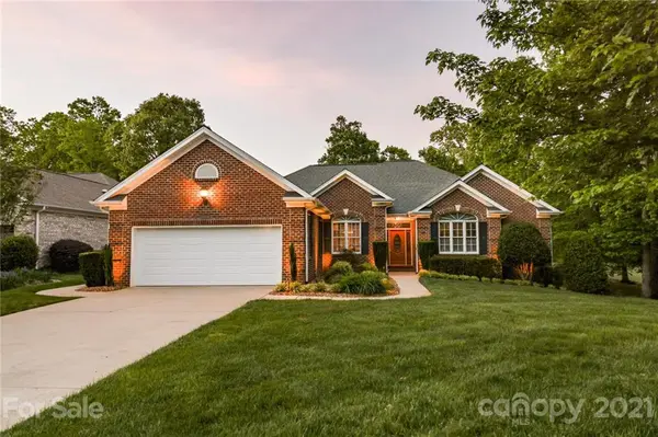 850 Players Ridge RD, Hickory, NC 28601