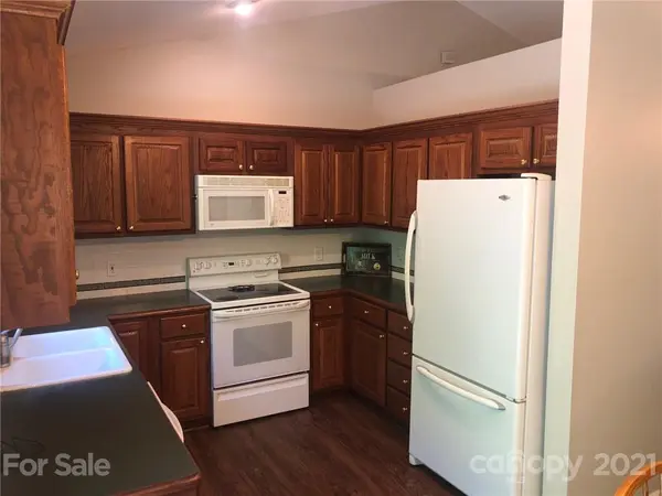 180 Birchwood DR, Salisbury, NC 28146