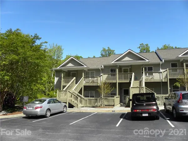 706 Carlyle WAY, Asheville, NC 28803