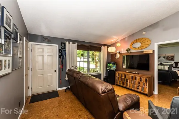 118 Greentree DR, Mooresville, NC 28117