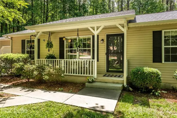 118 Greentree DR, Mooresville, NC 28117