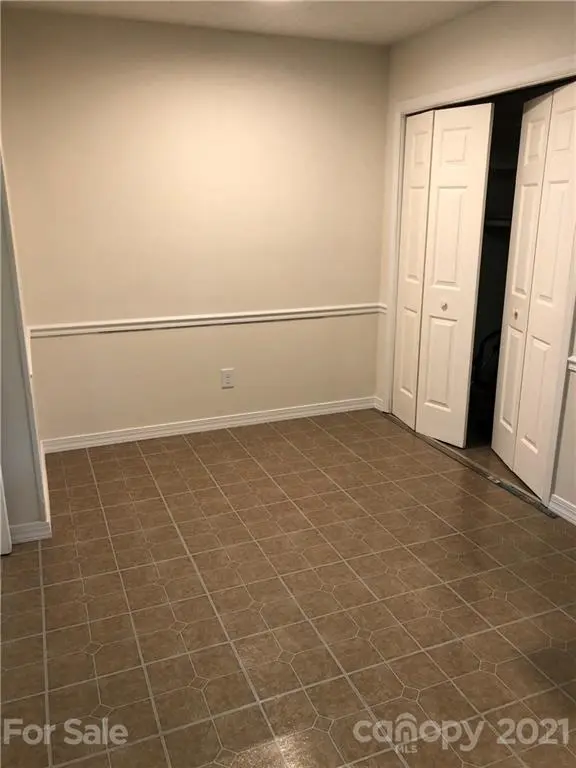 2 Misti CT, Cayce, SC 29033