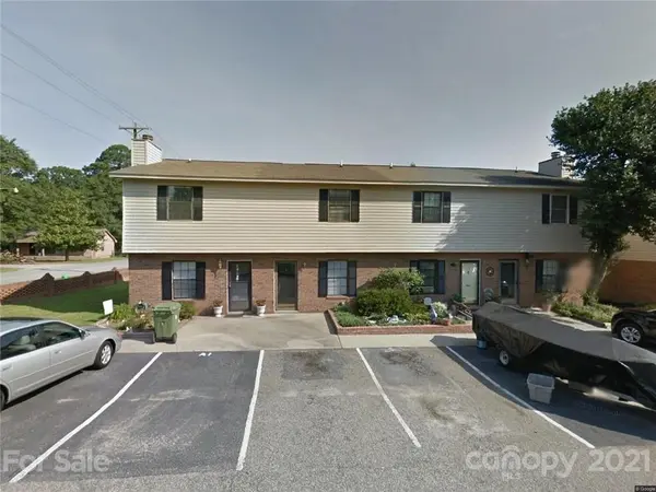 4 Allison CT,  Cayce,  SC 29033