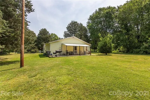 1001 Tom Sadler RD, Charlotte, NC 28214