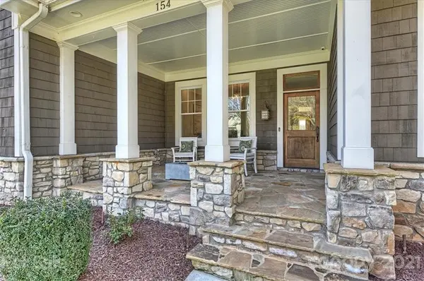 154 Hopkinton DR, Mooresville, NC 28117
