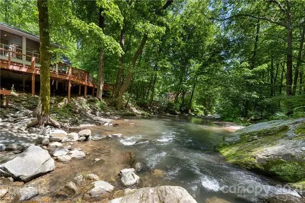 3689 US Hwy 176 HWY, Tryon, NC 28782