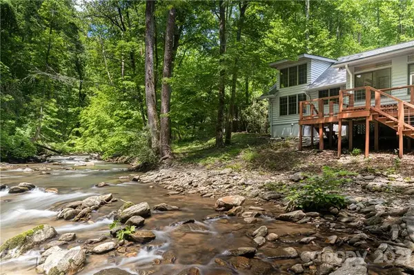 3689 US Hwy 176 HWY, Tryon, NC 28782