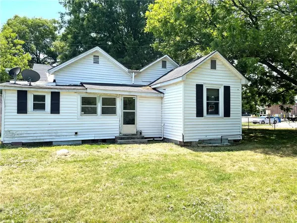107 Nichols ST, Chester, SC 29706