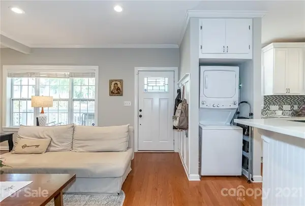 215 Cedar ST, Belmont, NC 28012