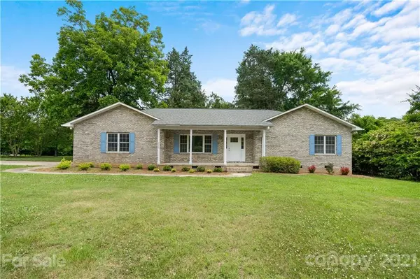 3740 Woodleaf RD, Salisbury, NC 28147