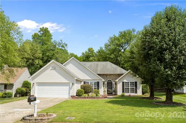 4936 Bentridge DR NW, Concord, NC 28027