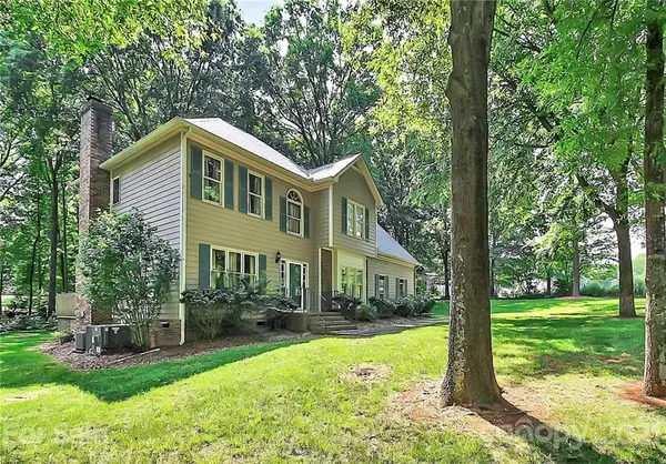 2020 Plum Tree DR, Rock Hill, SC 29732