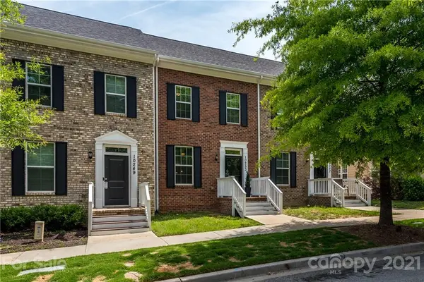 10253 Halston CIR, Huntersville, NC 28078