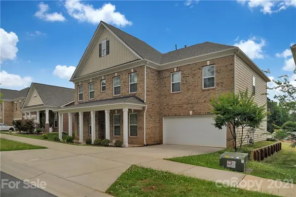 9944 Maywine CIR, Huntersville, NC 28078