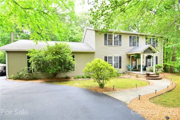 13 Hutchinson Woods,  Fletcher,  NC 28732