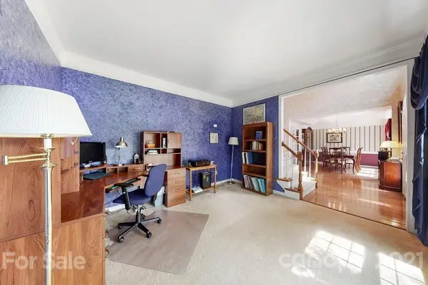 615 Cloverhill PL NW, Concord, NC 28027