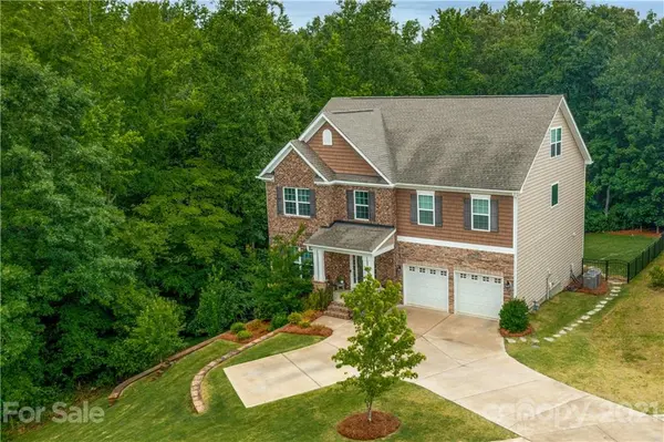 4922 Pepper DR, Harrisburg, NC 28075