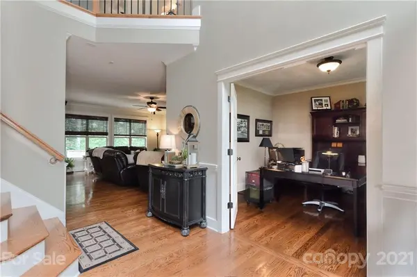 9101 Arnsberg DR, Waxhaw, NC 28173