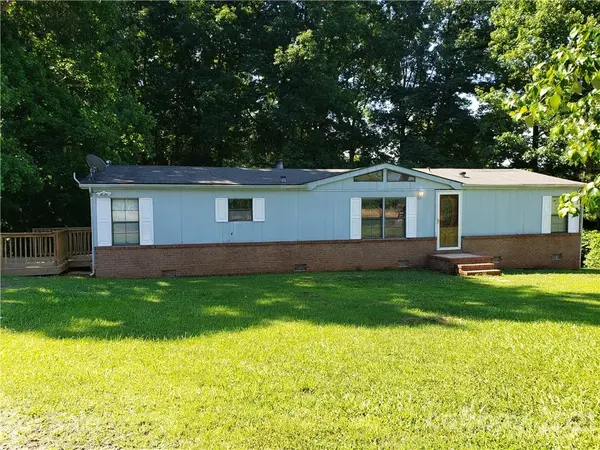 7706 Campground RD, Denver, NC 28037