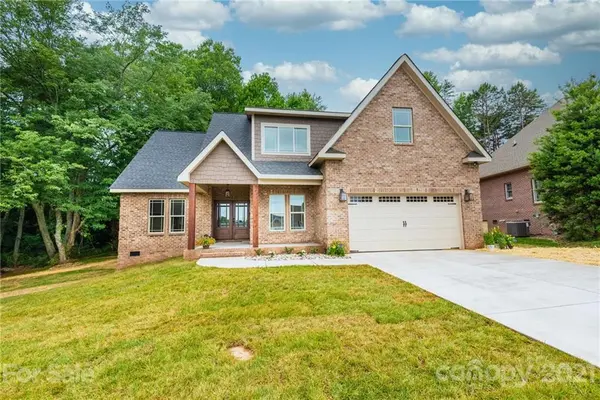3115 18th ST NE, Hickory, NC 28601
