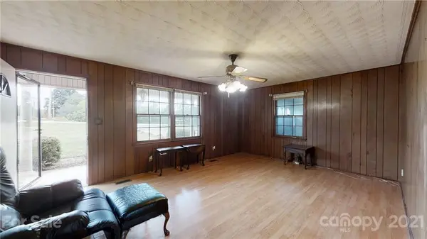 231 Del Mar RD #2732, Lincolnton, NC 28092