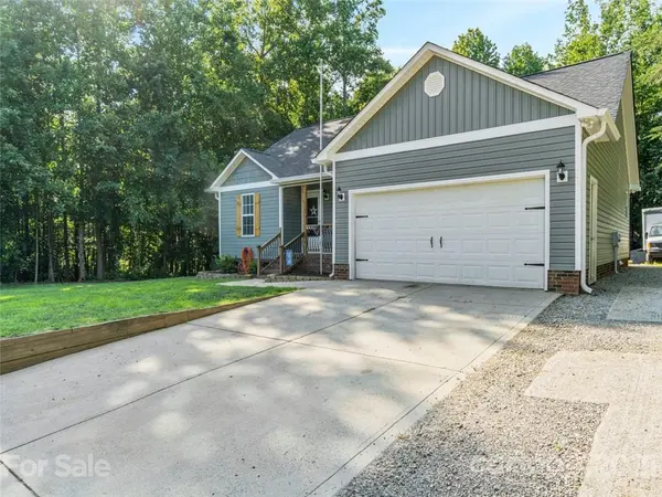 3553 Seminole DR, Maiden, NC 28650
