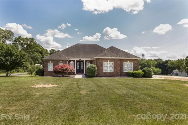 9614 Wilson RD, Hildebran, NC 28637