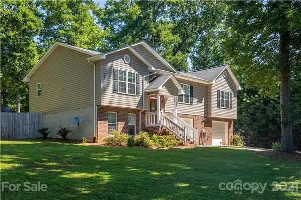 1286 Birch DR, Morganton, NC 28655