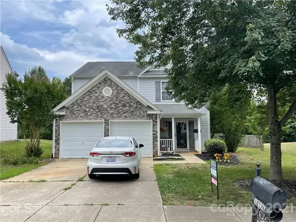 10325 Haddington DR, Charlotte, NC 28269