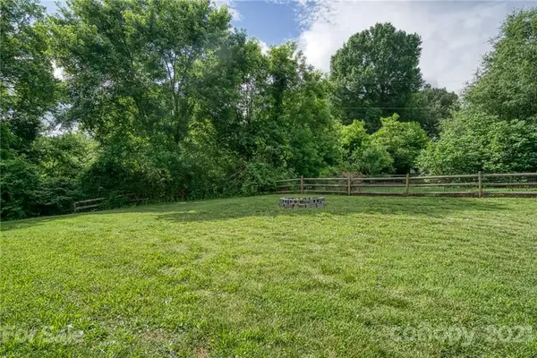4009 Hay Meadow DR, Mint Hill, NC 28227