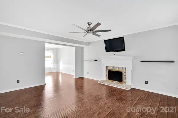 10317 Hatter Ridge TER #9, Charlotte, NC 28214