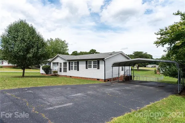 3034 Saint James Church RD, Denver, NC 28037
