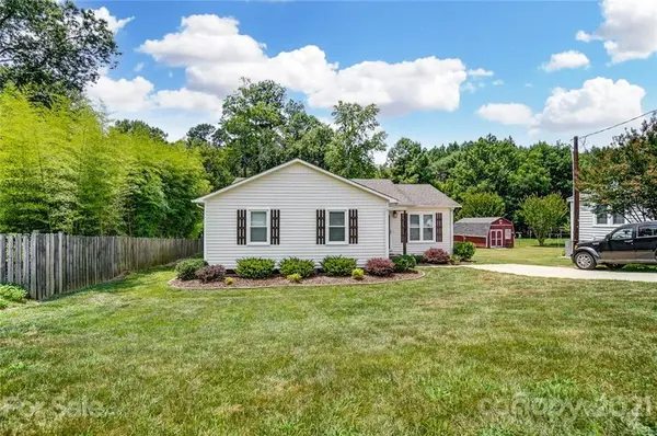 1125 S Myrtle School RD, Gastonia, NC 28052