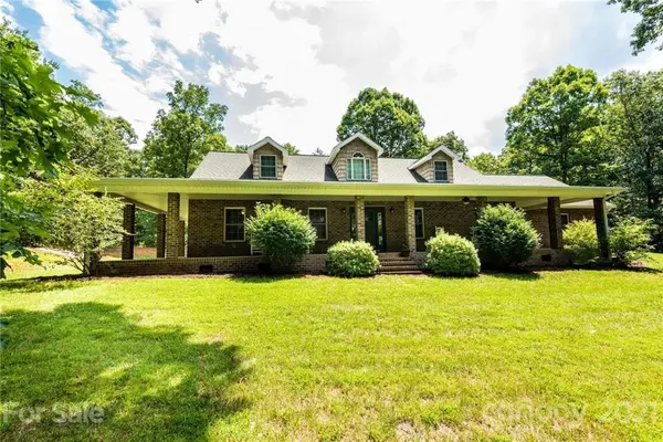 2055 Old Homeplace RD, Connelly Springs, NC 28612