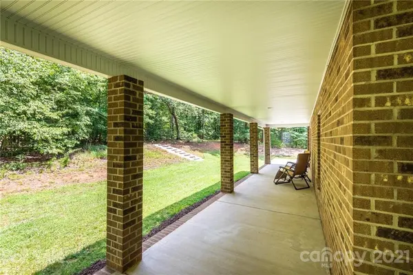 2055 Old Homeplace RD, Connelly Springs, NC 28612