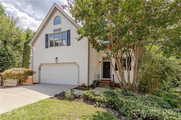 2325 Christensens CT, Charlotte, NC 28270