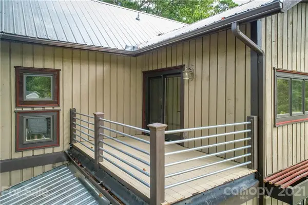 1495 Brentwood PL, Morganton, NC 28655