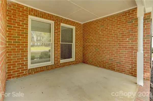 14124 Canvasback DR, Charlotte, NC 28273