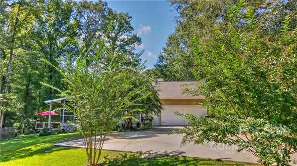 7000 Dorey LN, Waxhaw, NC 28173
