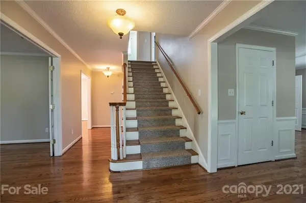 623 Rugby RD, Lancaster, SC 29720