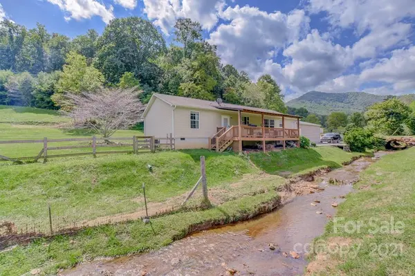 156 Milksick Cove RD, Candler, NC 28715