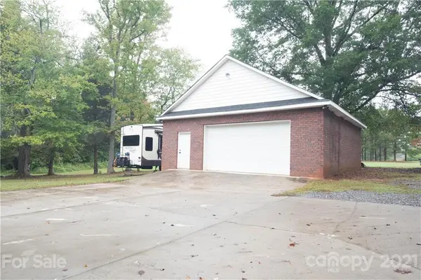 1014 Perth RD, Troutman, NC 28166