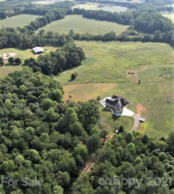 424 Shinnville RD, Mooresville, NC 28115