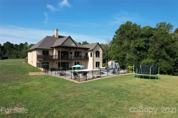424 Shinnville RD, Mooresville, NC 28115