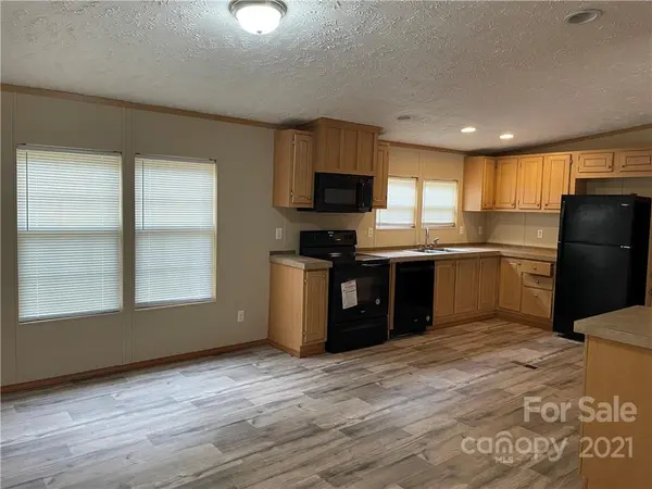 209 Bluefield DR, China Grove, NC 28023