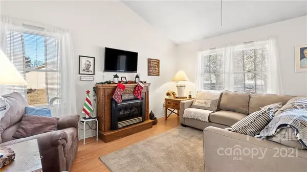 2284 Chester HWY, York, SC 29745